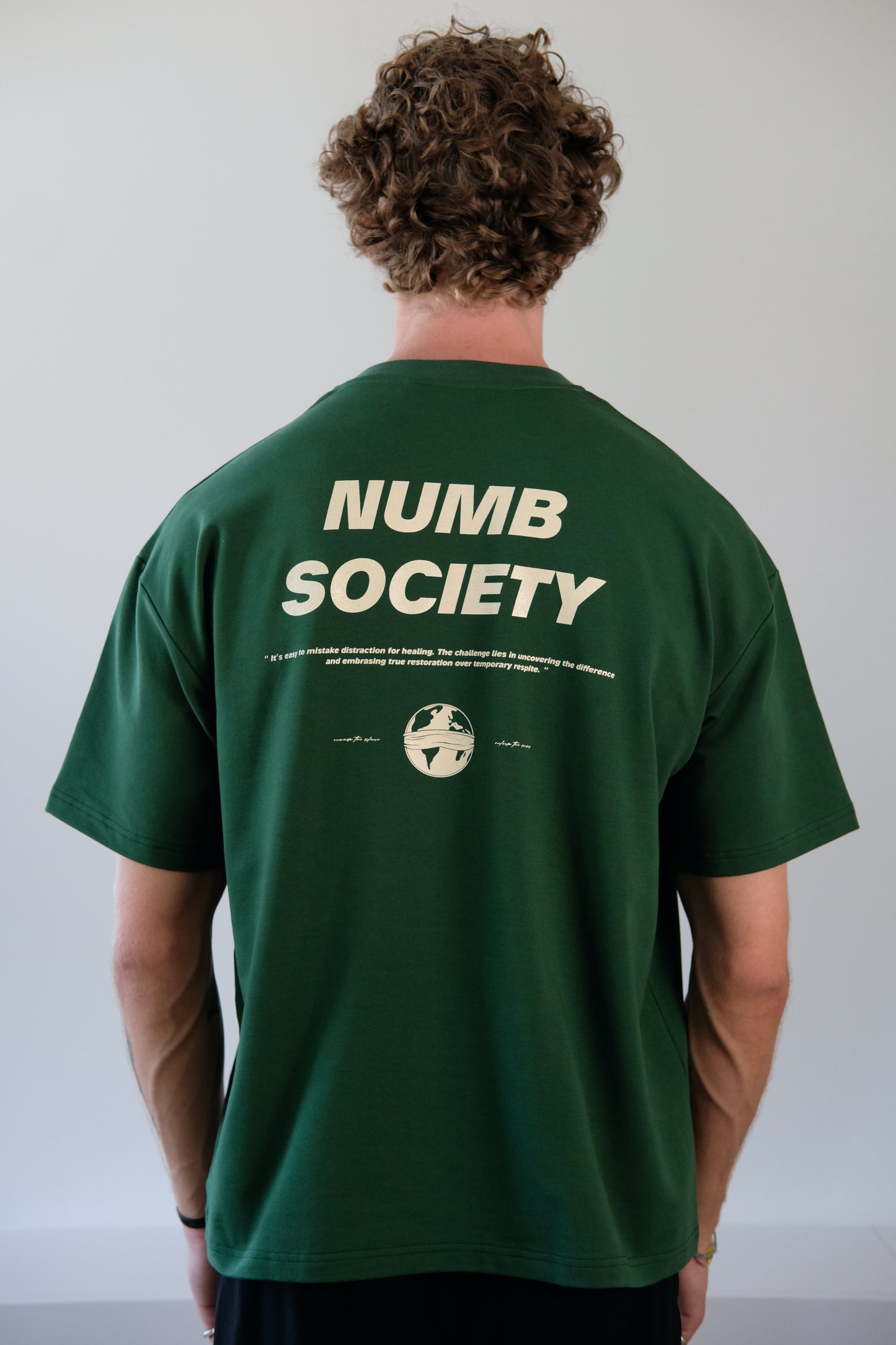 Numb tee - green/ecru